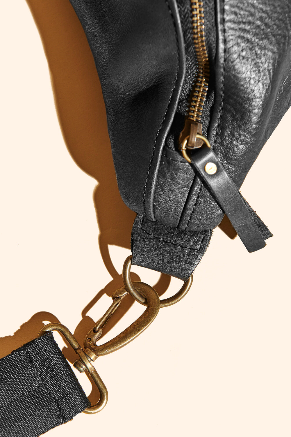 Iruya Sling Bag - White Label®