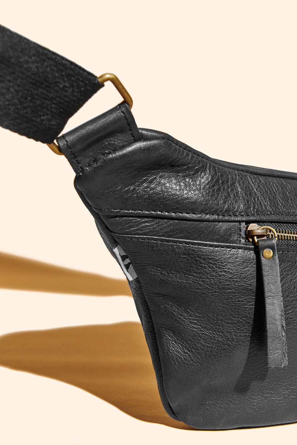 Iruya Sling Bag - White Label®