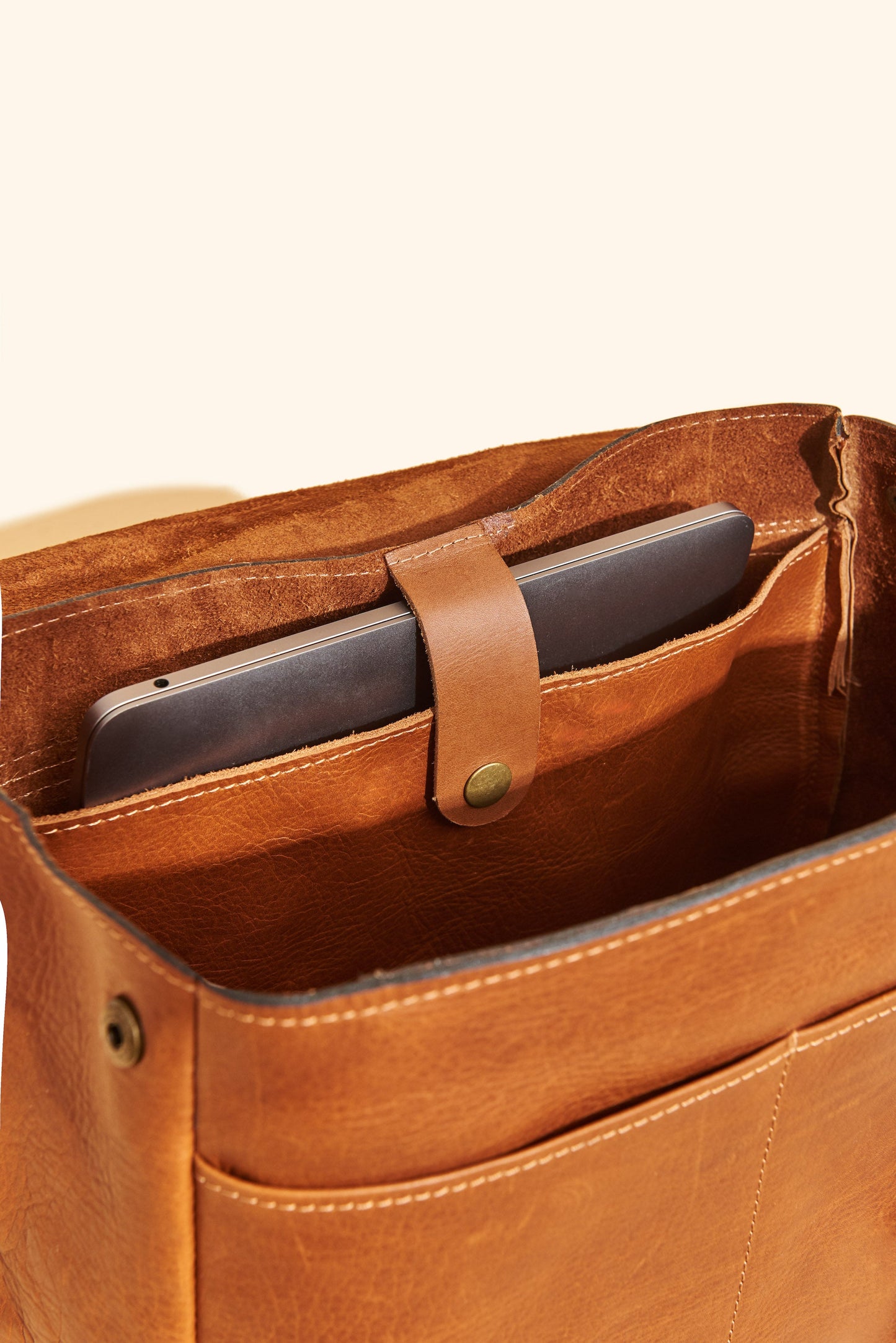 Algarrobo Backpack - White Label