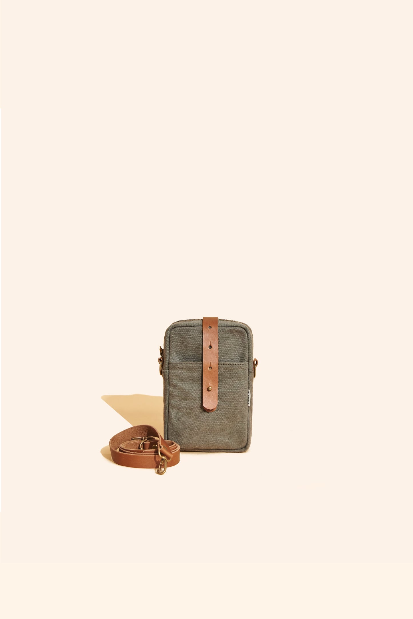 Tilo Shoulder Bag - Canvas